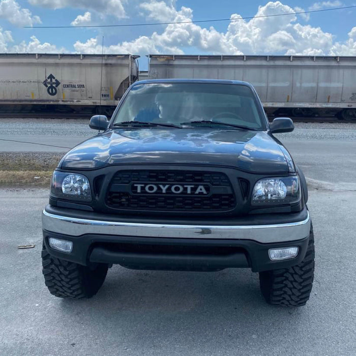 Toyota Tacoma | 2001-2004 | TRD PRO | LED Lights + Toyota Letter